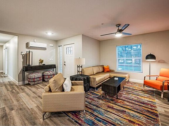 4th image of 523 Nevada St #13