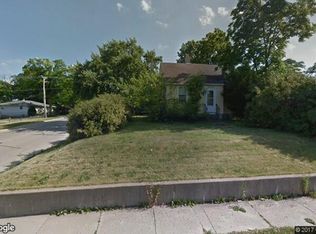 2201 Argonne Dr, North Chicago, IL 60064