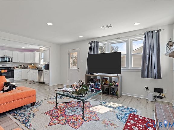 5th image of 7547 Media Park Rd