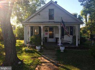 6670 Fayette St, Haymarket, VA 20169