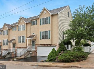 711 Green St, Bridgeport, PA 19405