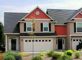 103 Rainbow Way APT 4, Kelso, WA 98626