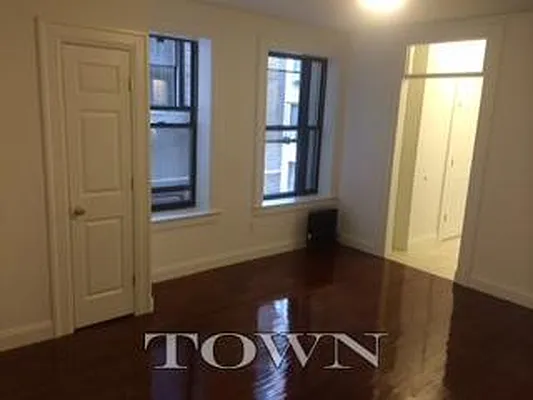 Rented by Town Residential | media 7