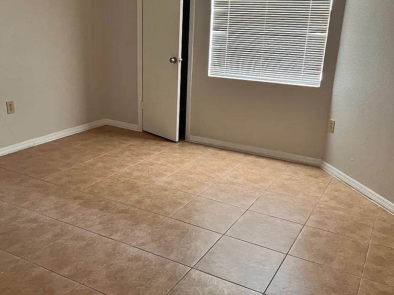 3008 Parkway Blvd #301 — Photo 3