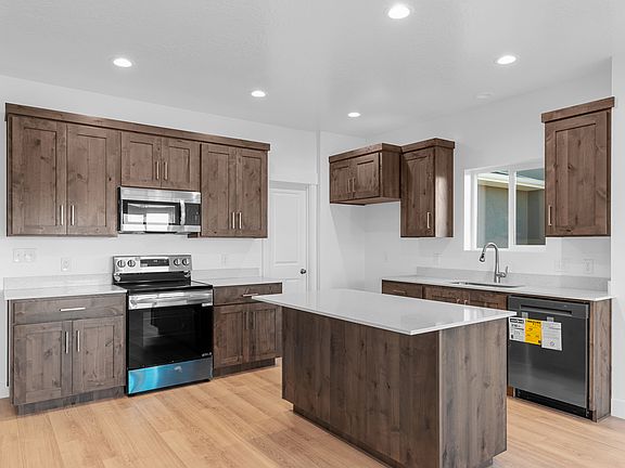 2nd image of 387 N Slant Rd #30