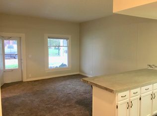 119 S Grant St, Portland, MI 48875
