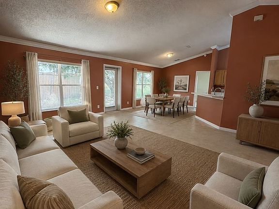 3rd image of 104 Herring Ln