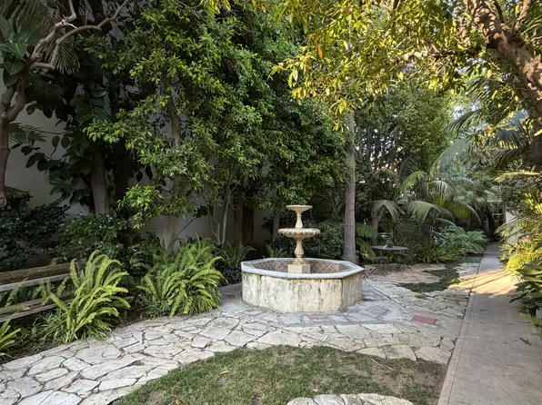 1342 N Laurel Ave APT 101, Los Angeles, CA 90046