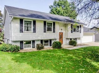608 Newcastle Rd, Marshalltown, IA 50158