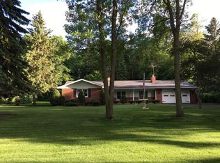 3037 Waldwic Ln, Oshkosh, WI 54904