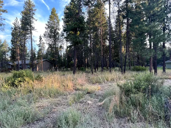 17216 Jacinto Rd, Bend, OR 97707