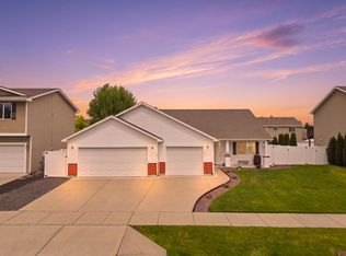 18113 E Michielli Ave, Greenacres, WA 99016