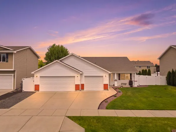 18113 E Michielli Ave, Greenacres, WA 99016