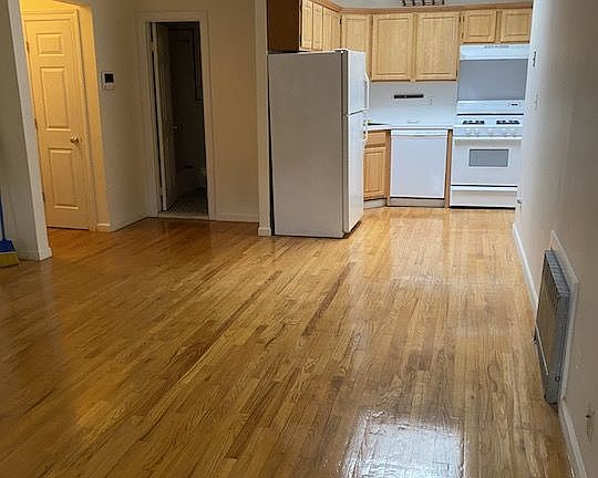 2nd image of 327 Henry St #4