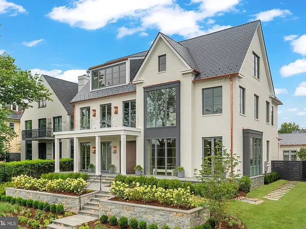 5427 Potomac Ave NW, Washington, DC 20016