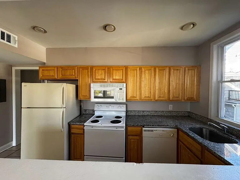2401 Garrison Blvd — Photo 5