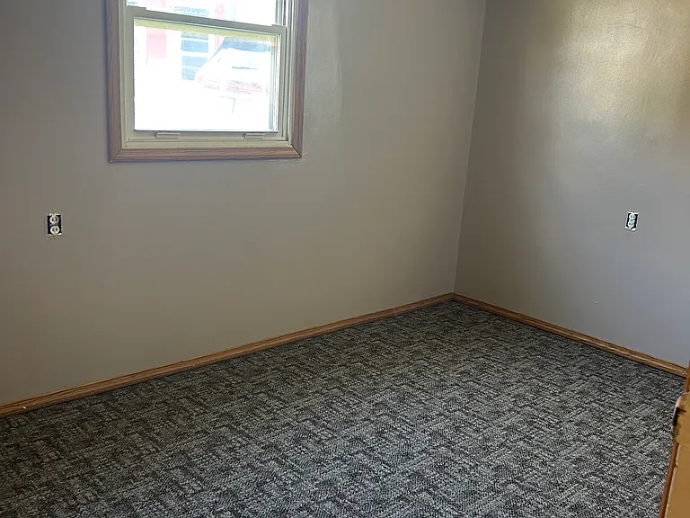 203 N Cleveland St — Photo 11