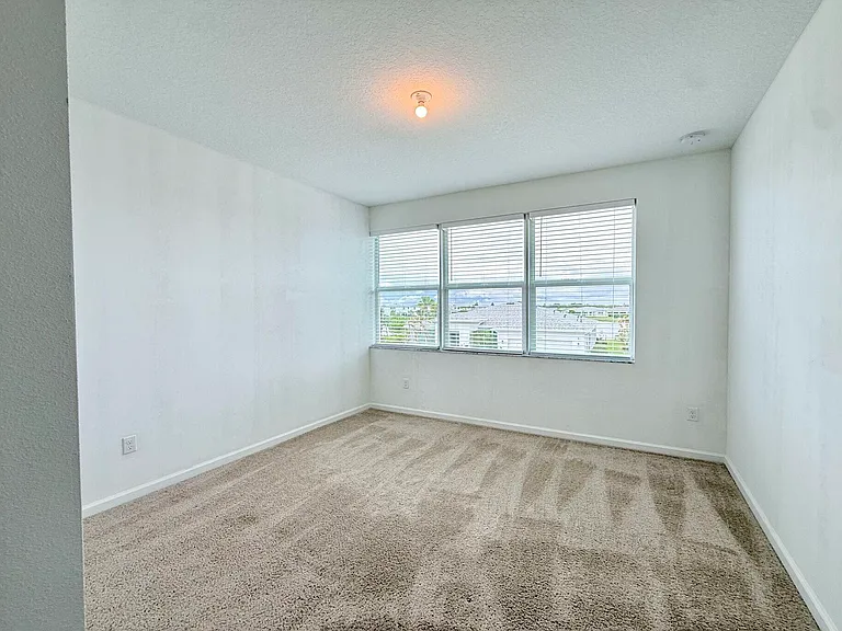 10710 SW Hensley St — Photo 24