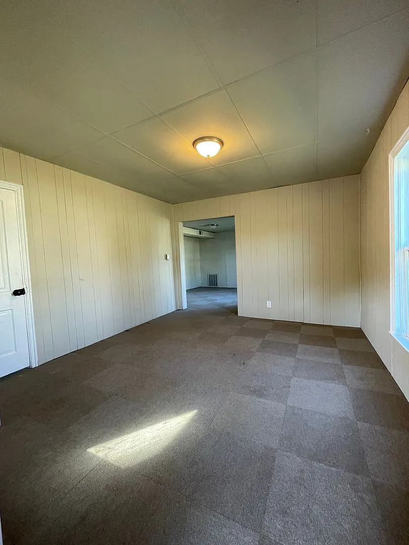 2 Bedroom/ 1 Bath Home! — Photo 4