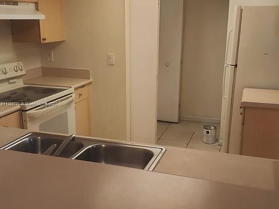 5th image of 9066 W Atlantic Blvd APT 427