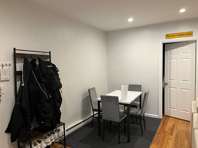209 Clinton St #A — Photo 7