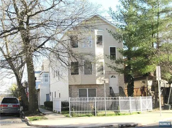 23 Wall St #1, Passaic, NJ 07055