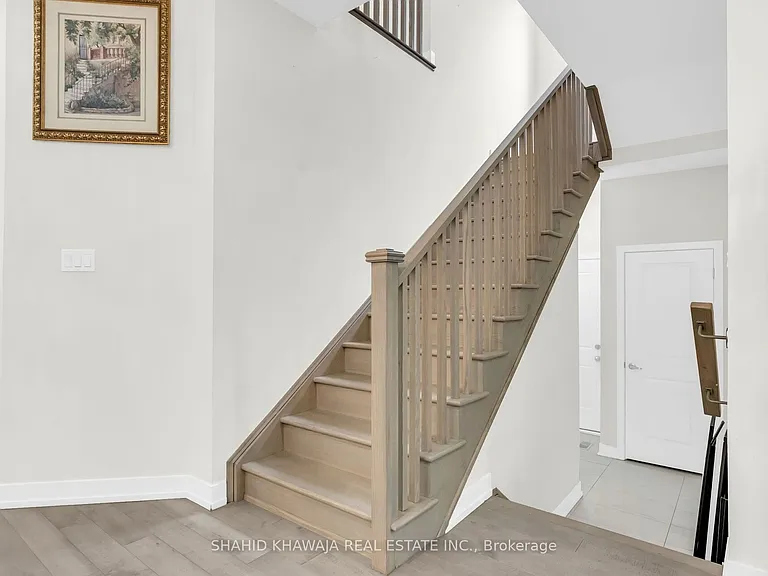 641 Leatherleaf Lndg — Photo 21