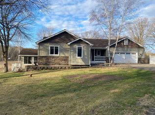 29926 129th St, Princeton, MN 55371