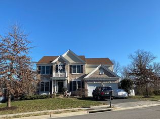 25802 Gertrudes View Way, Chantilly, VA 20152