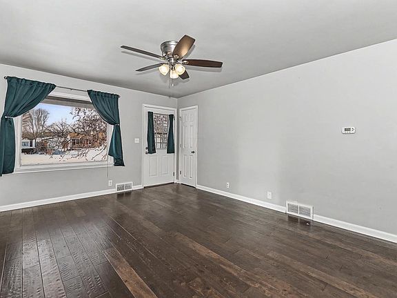 4th image of 1419 Orchard STREET