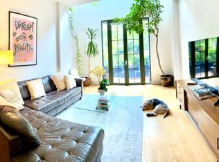 910 M St NW APT 113, Washington, DC 20001