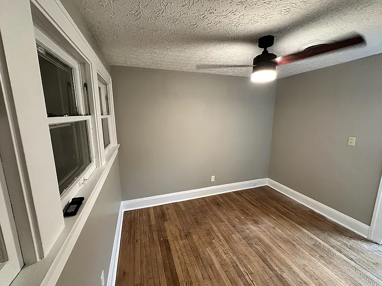 9707 Clifton Blvd #3 — Photo 19