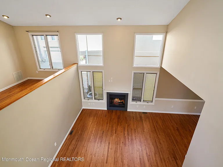 194 Pelican Ct — Photo 37