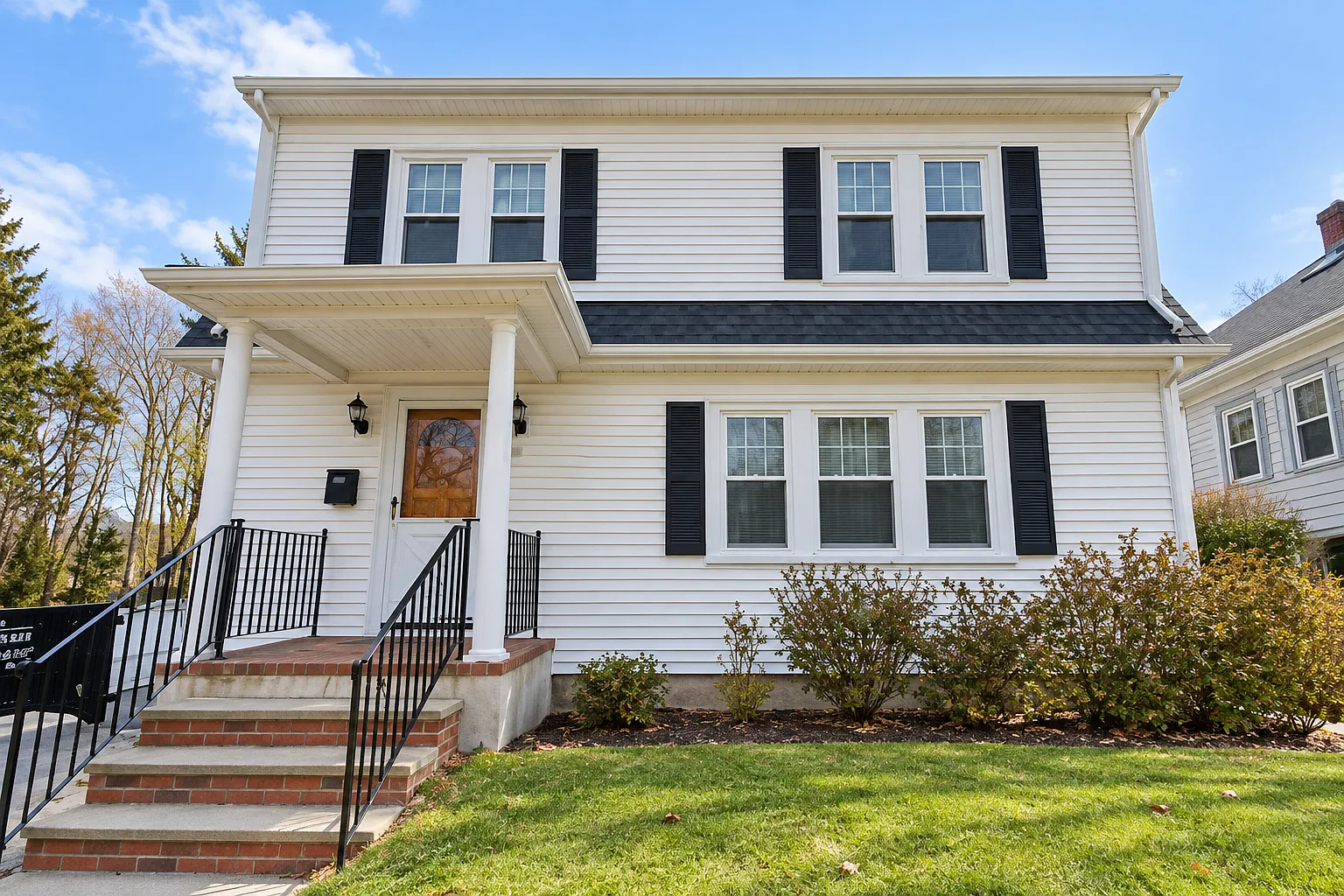 3 bed, 1.5 bath, 1680 sqft, $4,700 — Photo 1