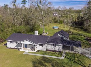 1132 Dolphin Rd, Cantonment, FL 32533