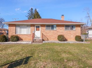 2330 Keystone Rd, Parma, OH 44134