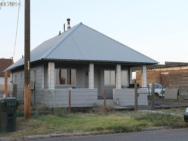 1st image of 3220 Campbell St