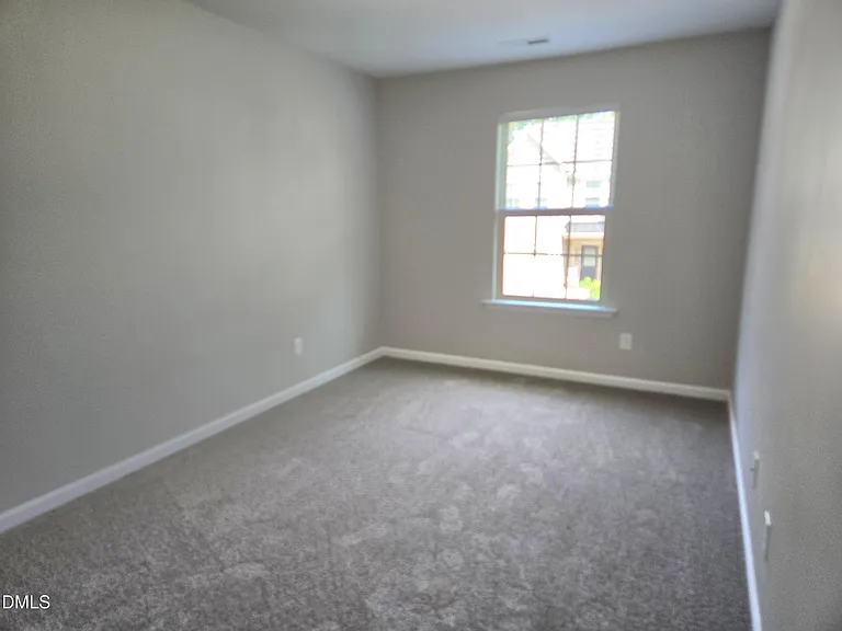 72 E Grove Point Dr — Photo 11