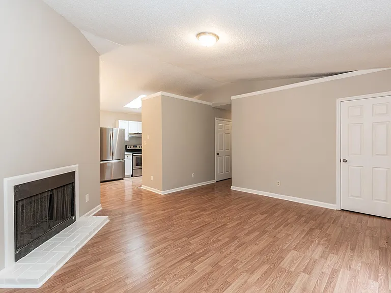 1822 Birmingham Ave — Photo 6