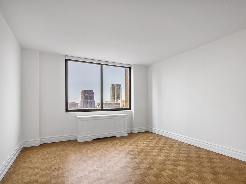 1st image of 145 W 67th St APT 31A