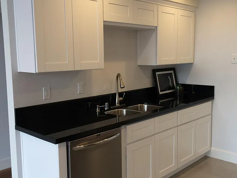 2491 Purdue Ave #201 — Photo 7