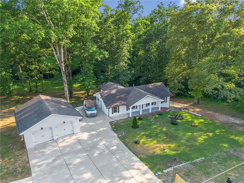 1st image of 1479 Chandler Rd