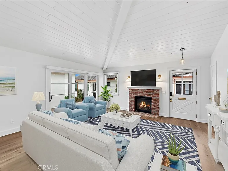 352 Cliff — Photo 14