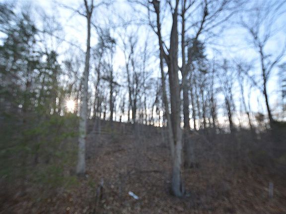 2nd image of 2261 Pearl Ln