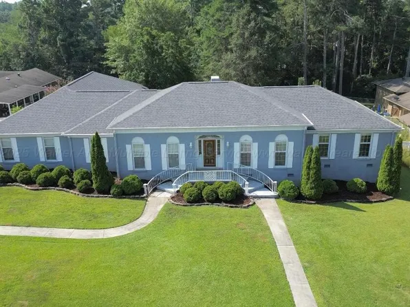 805 35th St, Haleyville, AL 35565
