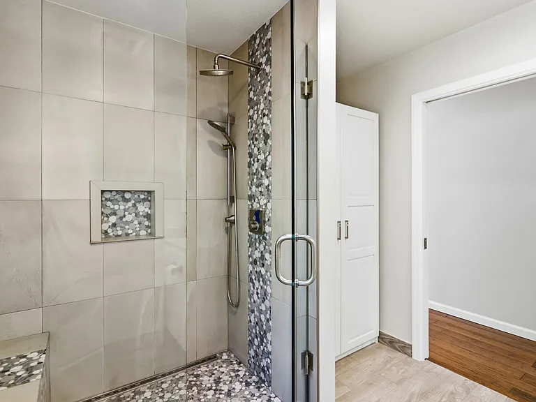 19397 Eric Dr — Photo 31