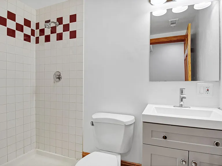3602 N Hermitage Ave #1 — Photo 13