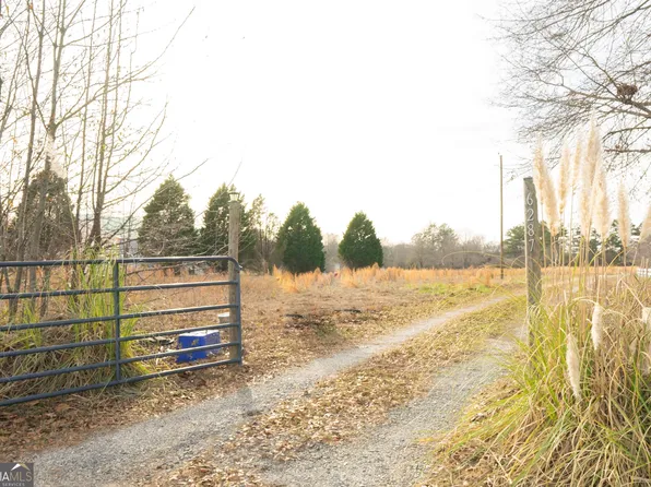 6287 Rogers Rd, Lizella, GA 31052