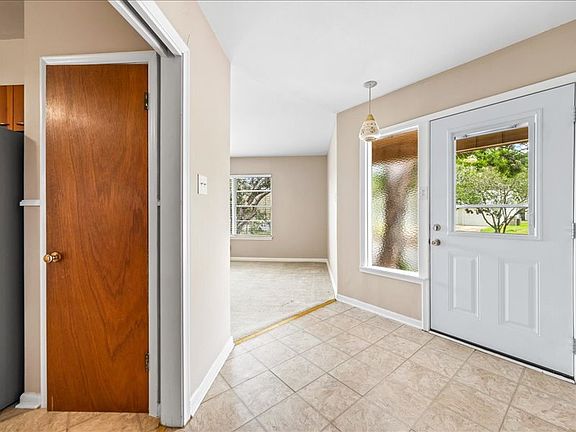 5th image of 603 C St