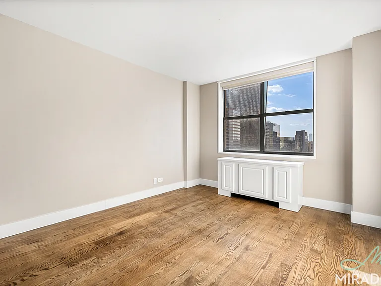 330 E 39th St #25M — Photo 14